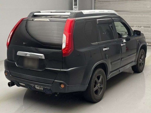 NISSAN X-TRAIL 2013