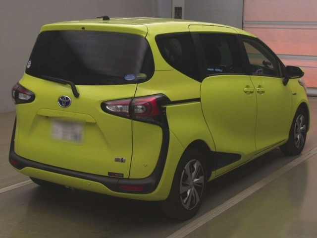 TOYOTA SIENTA 2018