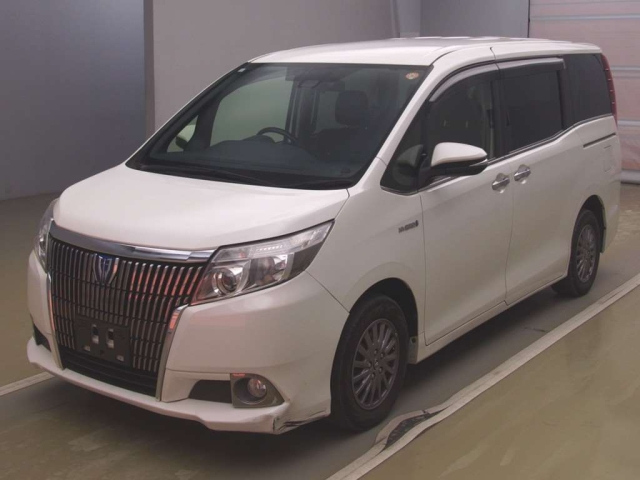 TOYOTA ESQUIRE 2017