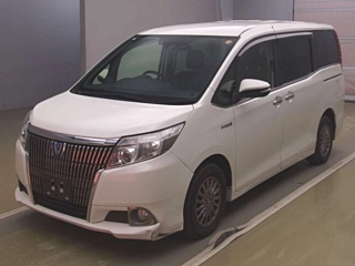 TOYOTA ESQUIRE 2017