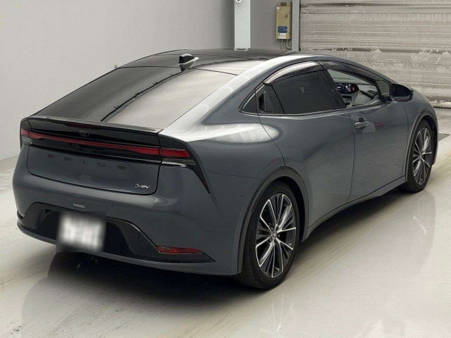 TOYOTA PRIUS 2023