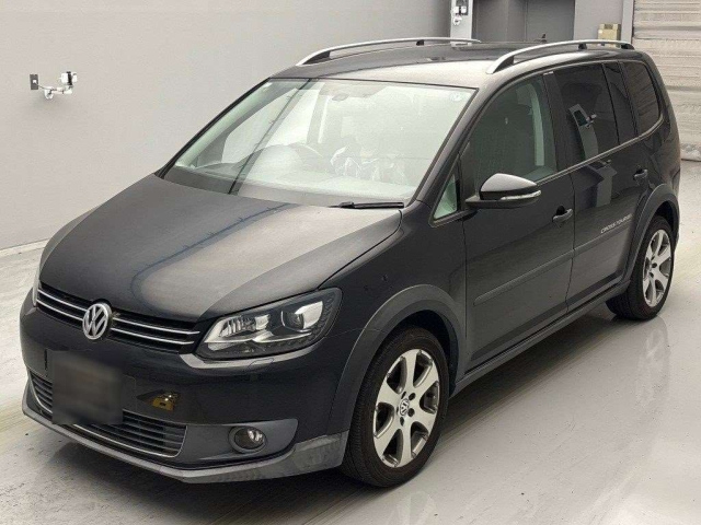 VOLKSWAGEN GOLF TOURAN 2013