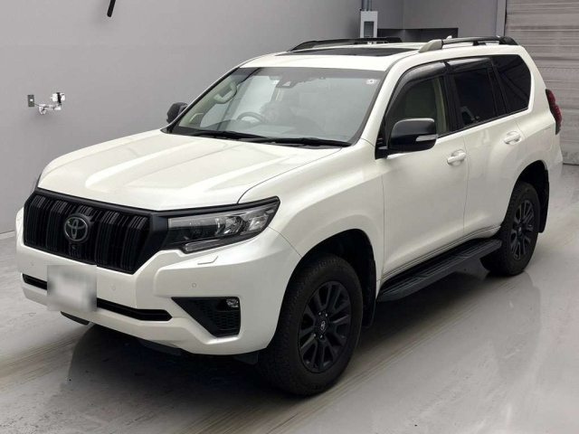 TOYOTA LAND CRUISER PRADO 2023