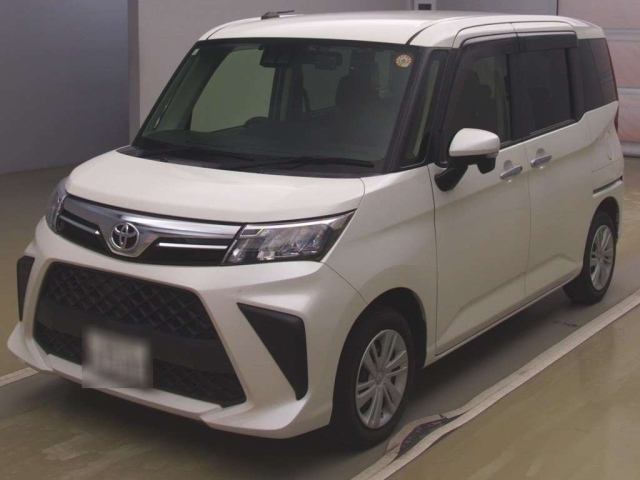 TOYOTA ROOMY 2021