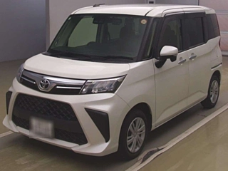 TOYOTA ROOMY 2021