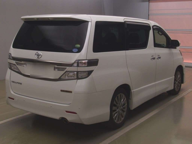 TOYOTA VELLFIRE 2014