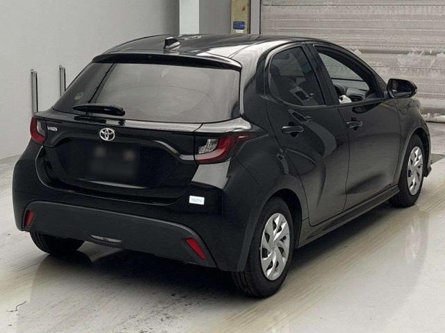 TOYOTA YARIS 2021