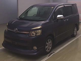 TOYOTA VOXY 2008