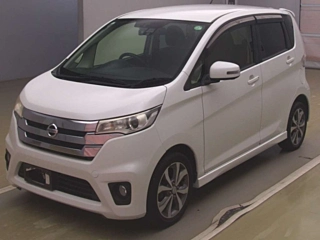 NISSAN DAYZ 2015