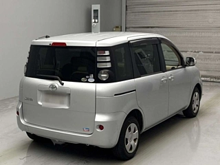 TOYOTA SIENTA 2008