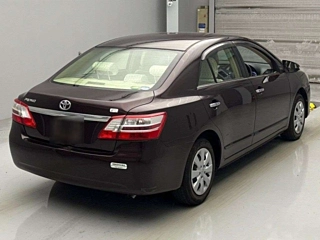 TOYOTA PREMIO 2014