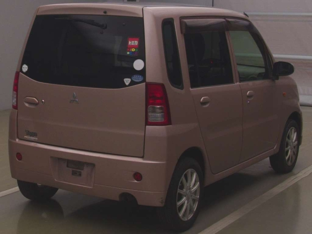 MITSUBISHI TOPPO 2012