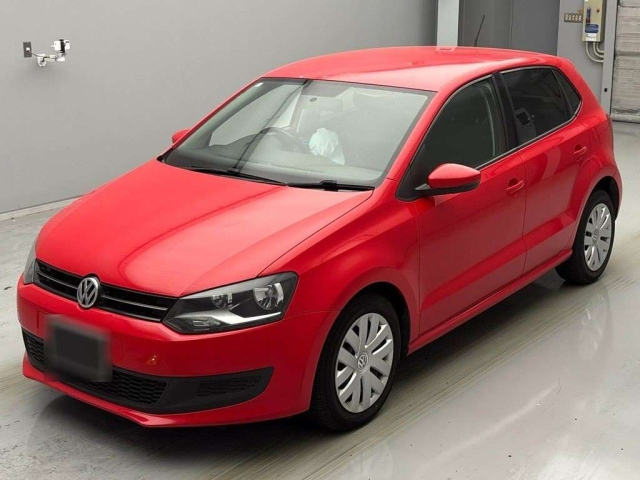 VOLKSWAGEN POLO 2012