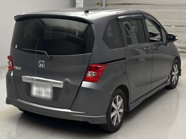 HONDA FREED 2009