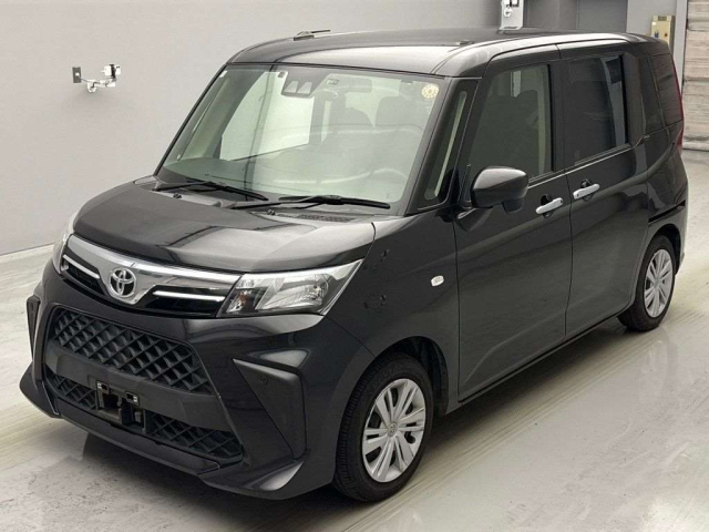 TOYOTA ROOMY 2021