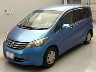 HONDA FREED 2011