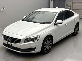VOLVO S60 2015