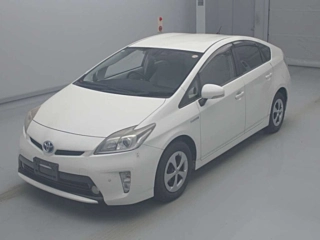 TOYOTA PRIUS 2012