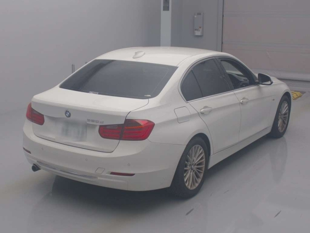 BMW 3 SERIES 2014