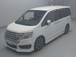 HONDA STEP WAGON 2013