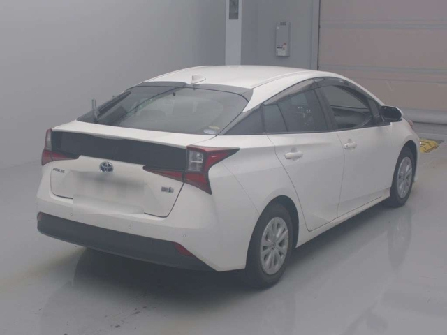 TOYOTA PRIUS 2020