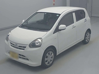 DAIHATSU MIRA E S 2012
