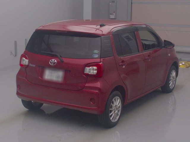 TOYOTA PASSO 2016