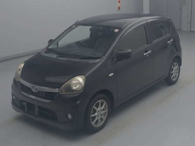 DAIHATSU MIRA E S 2014