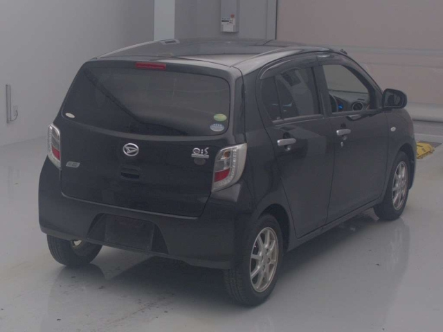 DAIHATSU MIRA E S 2014