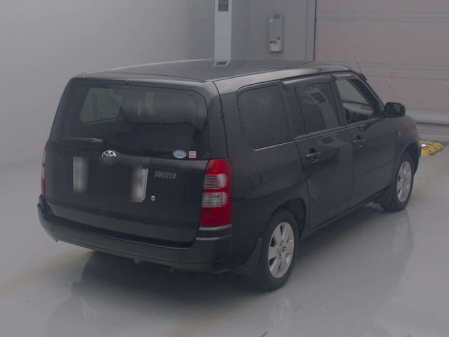 TOYOTA SUCCEED 2012