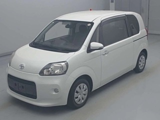 TOYOTA PORTE 2013
