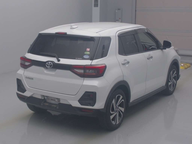TOYOTA RAIZE 2020