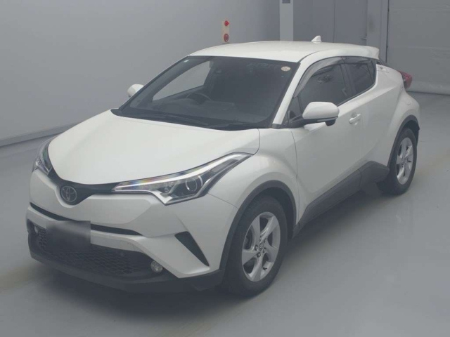 TOYOTA C-HR 2017