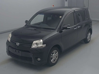 TOYOTA SIENTA 2013
