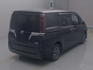 TOYOTA ESQUIRE 2020