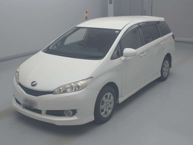 TOYOTA WISH 2010