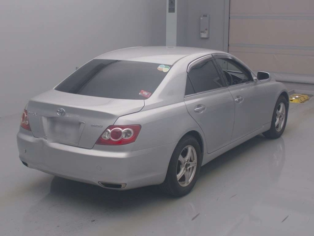 TOYOTA MARK X 2009