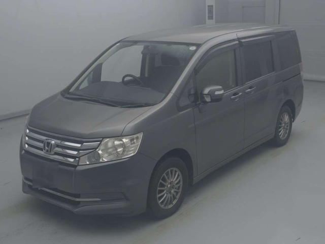 HONDA STEP WAGON 2012