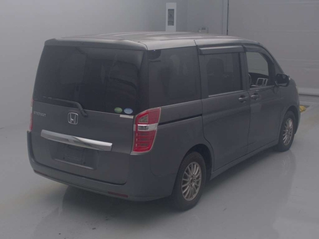 HONDA STEP WAGON 2012