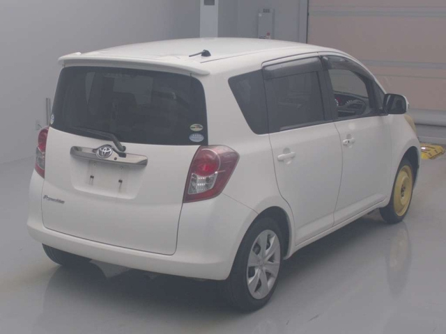 TOYOTA RACTIS 2009