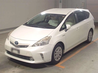TOYOTA PRIUS ALPHA 2012