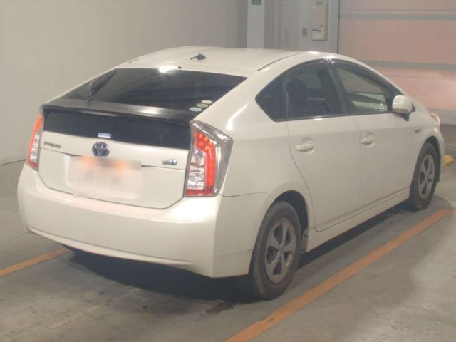 TOYOTA PRIUS 2012