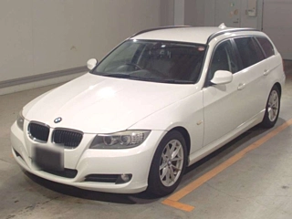 BMW 3 SERIES 2011