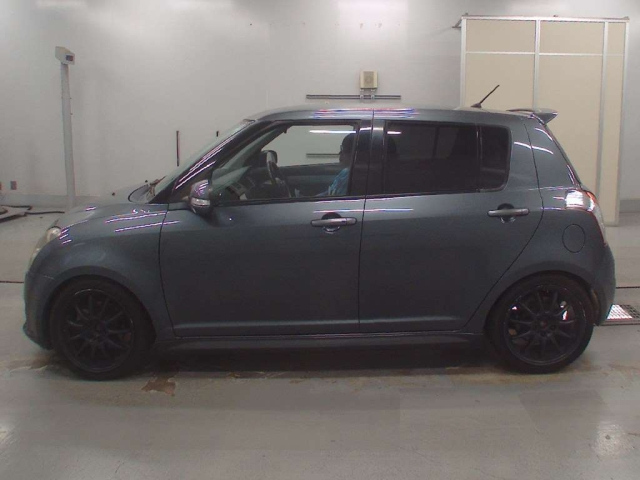 SUZUKI SWIFT 2010