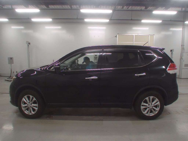 NISSAN X-TRAIL 2016
