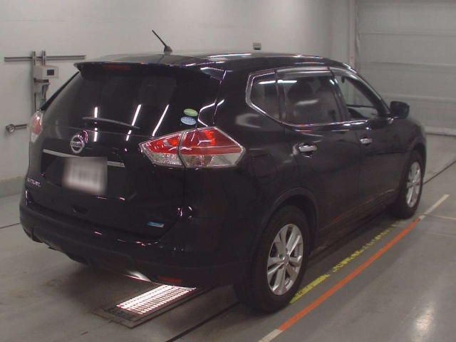 NISSAN X-TRAIL 2016