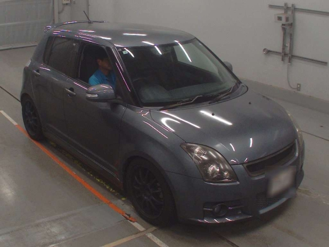 SUZUKI SWIFT 2010