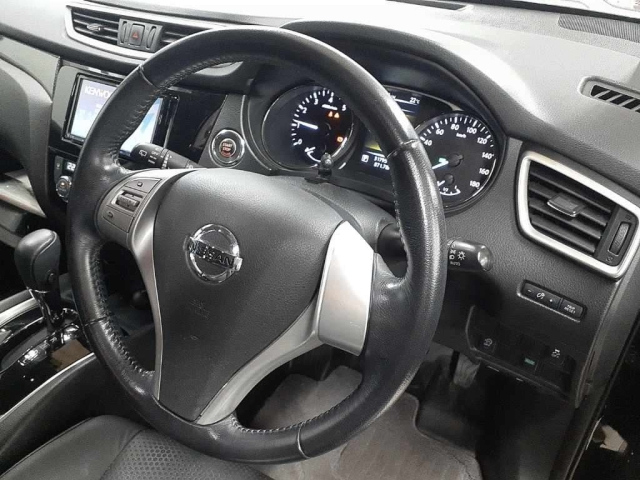 NISSAN X-TRAIL 2016