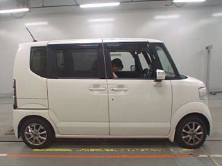 HONDA N BOX 2014