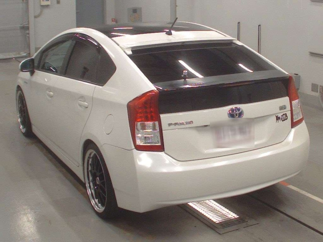 TOYOTA PRIUS 2010